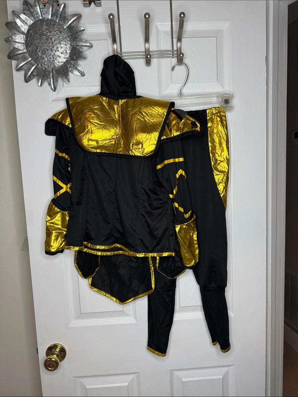 Spooktacular Creations Boy Golden Ninja Combat Costume. Sz Small.